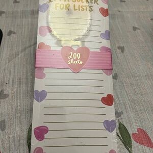 Heart Patterned Notepad - 200 Sheets